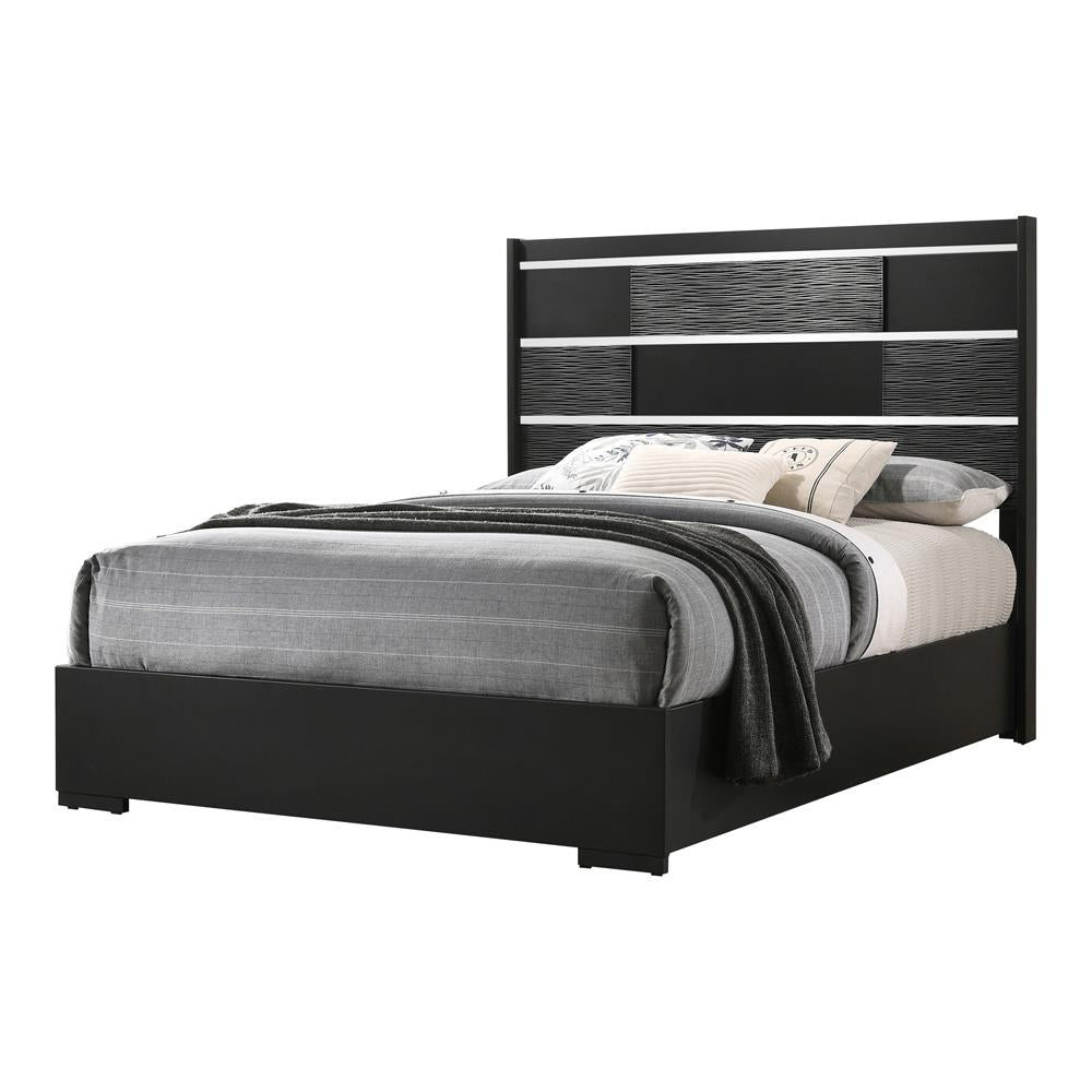 Blacktoft Eastern King Panel Bed Black